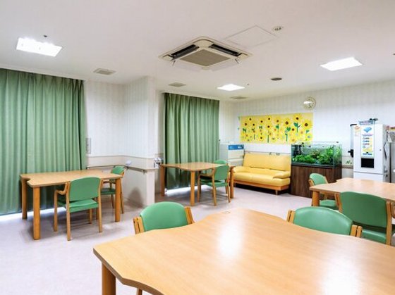 ケア・キューブくさか