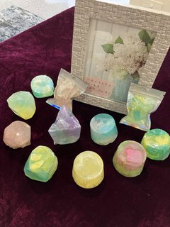 「手工芸」 ～アロマ香る宝石石鹸～
