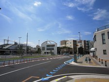 蓮田駅西口のロータリーです。