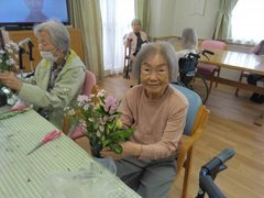 介護付き有料老人ホーム「アミカの郷流山」フラワー♪