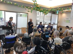 敬老の日コンサート(三味線演奏)