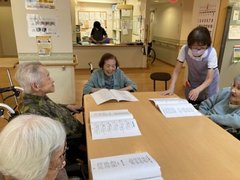 みんなで懐メロを歌おう♪