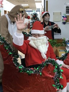 クリスマス会 サンタ登場!!