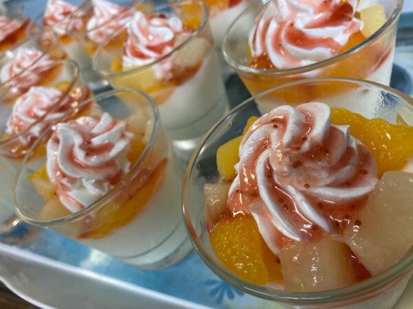 お誕生日会 パンナコッタパフェ グループホーム みんなの家 横浜瀬谷 よこはませや 横浜市瀬谷区 Lifull介護 旧home S介護