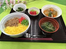 昼食(1例)