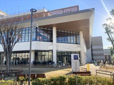 アピタテラス横浜綱島