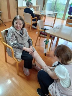 気持ちいい シニアセラピー (#^^#)