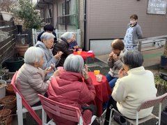 温かい午後は外に出て 🎵