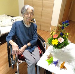 🌻フラワーアレンジメント🌹