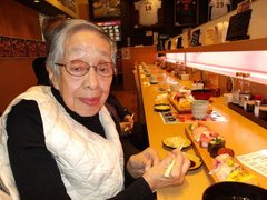 お寿司屋さんでテンション最高潮