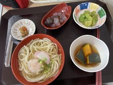 お昼ご飯です。(通常食)