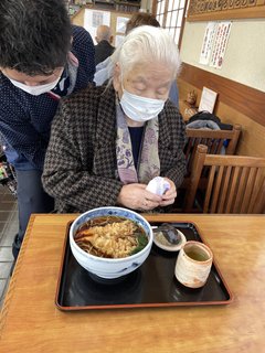 大きなエビの年越しそば