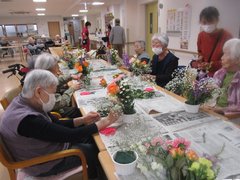 フラワーアレンジメント教室(^^)