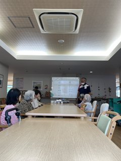 午後の自由時間に脳トレをしました。