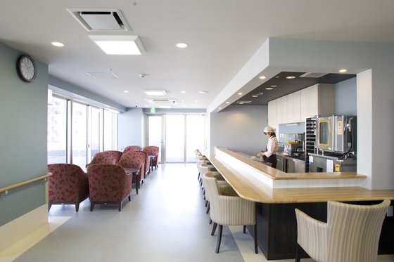 輝明生苑しのざき