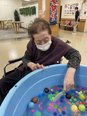 そーっと慎重に〜