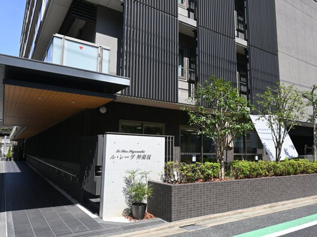 【グランヴィホーム神楽坂】 歴史と文化が息づく神楽坂の街並みに寄り添いながら、都心ならではの利便性も兼ね備えた好立地です。