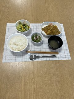 本日の昼食です★