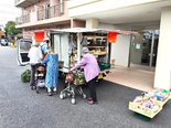 🛒お買い物も笑顔に♪ 移動スーパー「とくし丸」がやってきました!✨