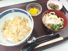 🍜【ボリューム満点】ダブルで嬉しい「ミニうどん&ミニみそ豚丼」夕食✨