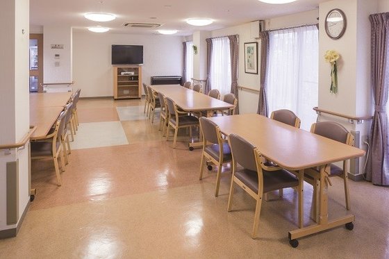 ニチイホーム南大泉