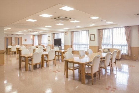 ニチイホームはるひ野2番館