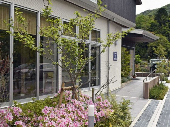 ニチイメゾン東山