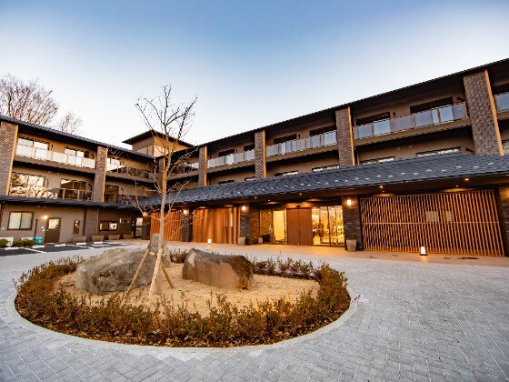 ニチイメゾン松ヶ丘公園