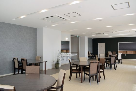 ニチイメゾン箕面白島