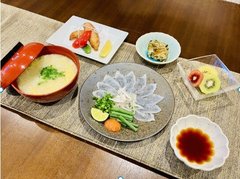 厳選 とら河豚薄造り