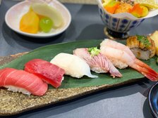 素材が自慢!豊洲市場から仕入れる新鮮な魚・鮮度良い野菜