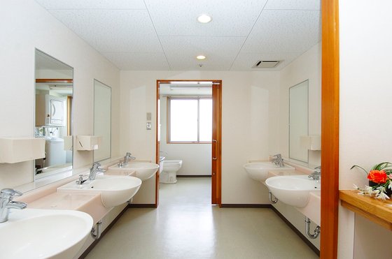 フローレンス新富士