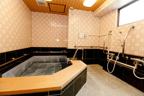 ハイリタイヤー名城