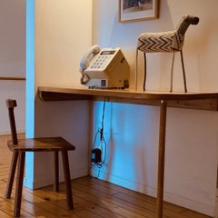 廊下の片隅、10円玉が落ちる音。