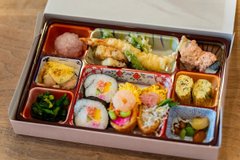 お花見弁当(ღ✪v✪)。o○