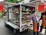移動スーパー「とくし丸」がやってきました【クイーンヒル目白台】