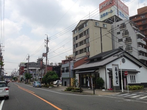 アルカディア尾頭橋