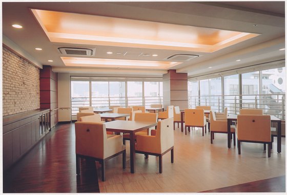 花咲(チャーム・ケア・コーポレーショングループ)