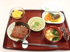 昼食のイメージ