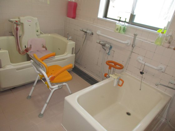 ご長寿くらぶ 外野