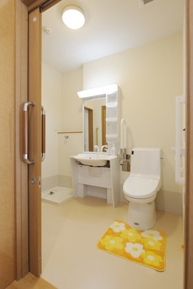 ふくろいあんしん館