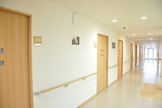 アルファリビング高松松繩