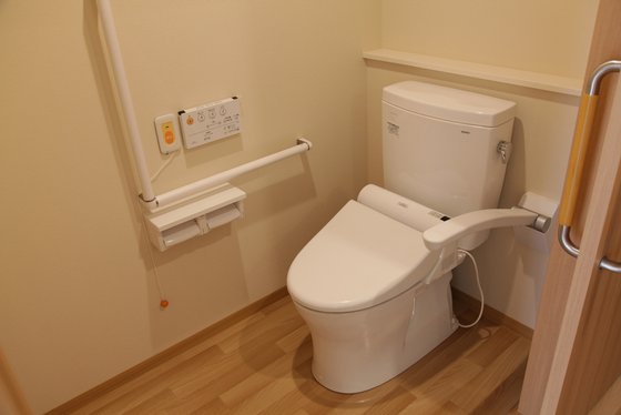 アルファリビング高松松繩