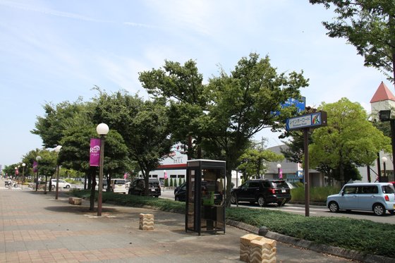 アルファリビング高松松繩