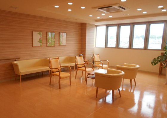 アルファリビング松山よつば循環器科クリニック前