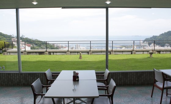 中銀ライフケア来の宮10号館