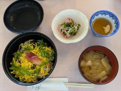 ある日の昼食のご紹介(ミョウガの混ぜご飯)