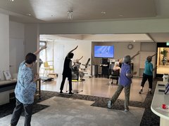 毎朝行っているテレビ体操の様子