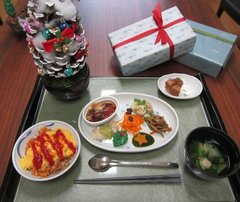 クリスマスの魔法をお皿に込めて〜今年も特製プレートが登場!🎅✨🎄