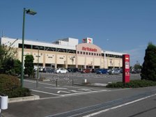 イトーヨーカドーまで徒歩3分。